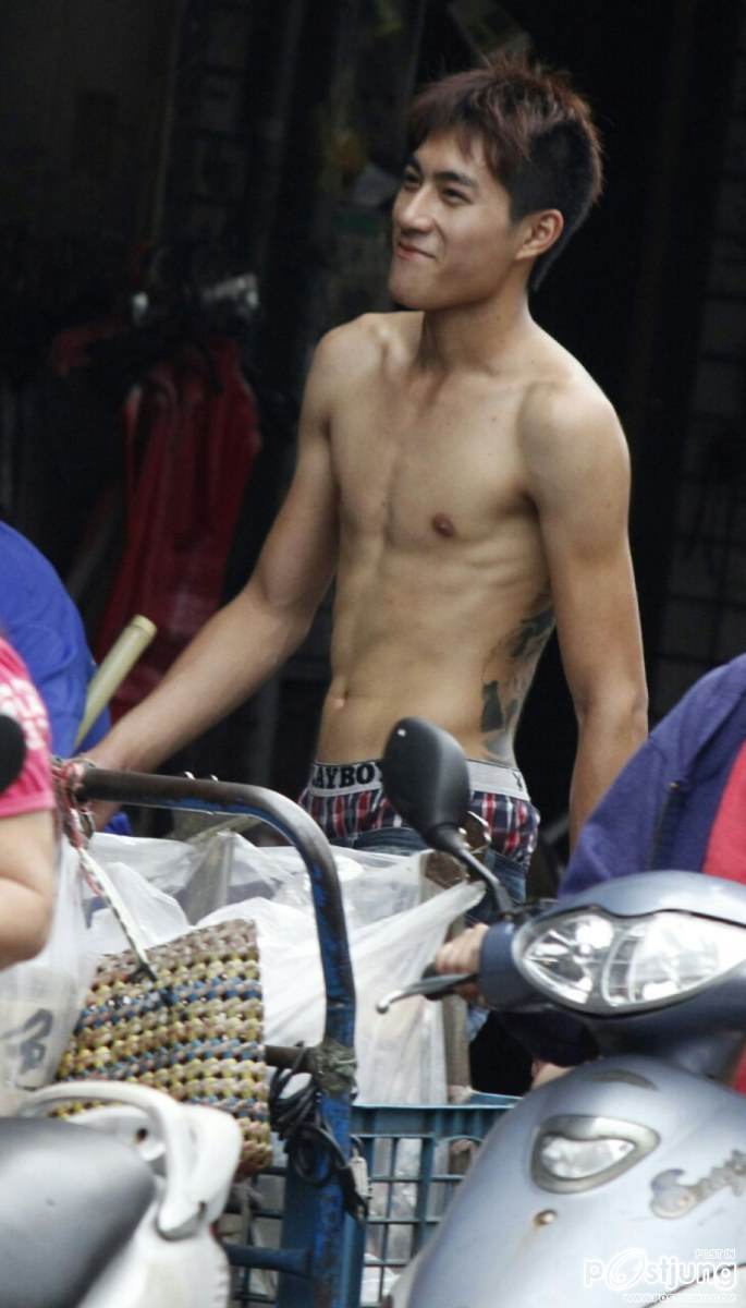เห็นลงกันจัง...กับแรงงานคนนี้เอาภาพใหญ่ๆมาให้ชม