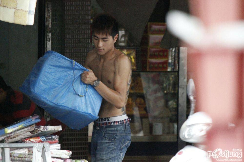 เห็นลงกันจัง...กับแรงงานคนนี้เอาภาพใหญ่ๆมาให้ชม