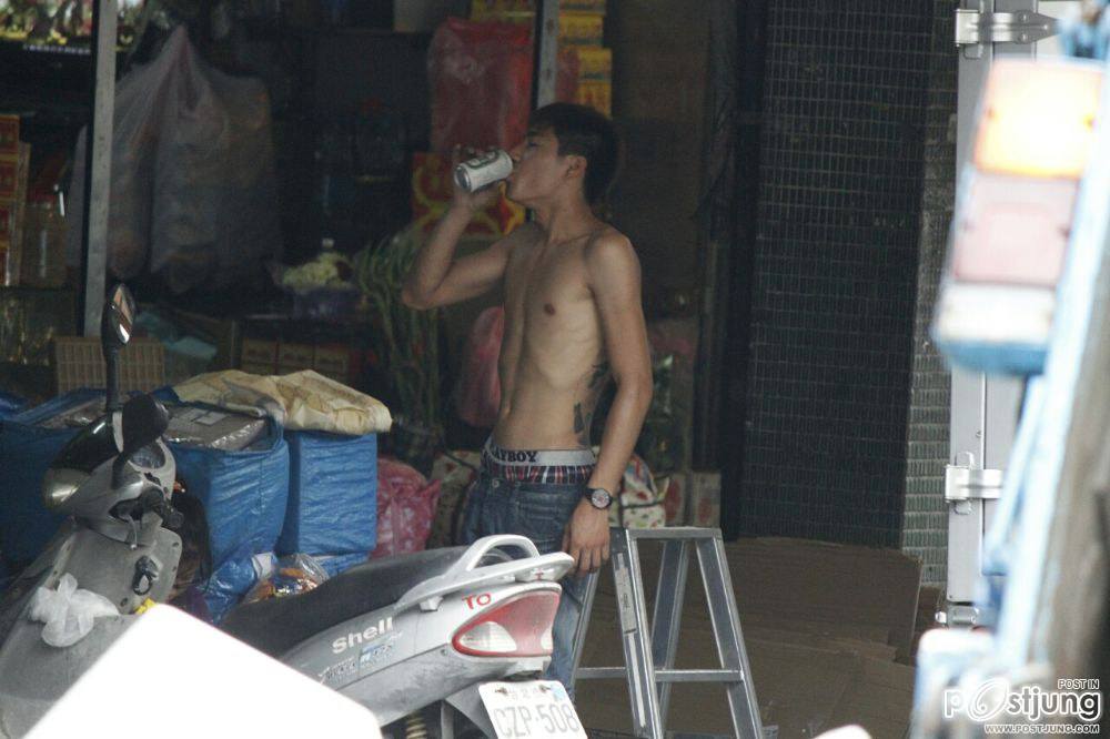 เห็นลงกันจัง...กับแรงงานคนนี้เอาภาพใหญ่ๆมาให้ชม