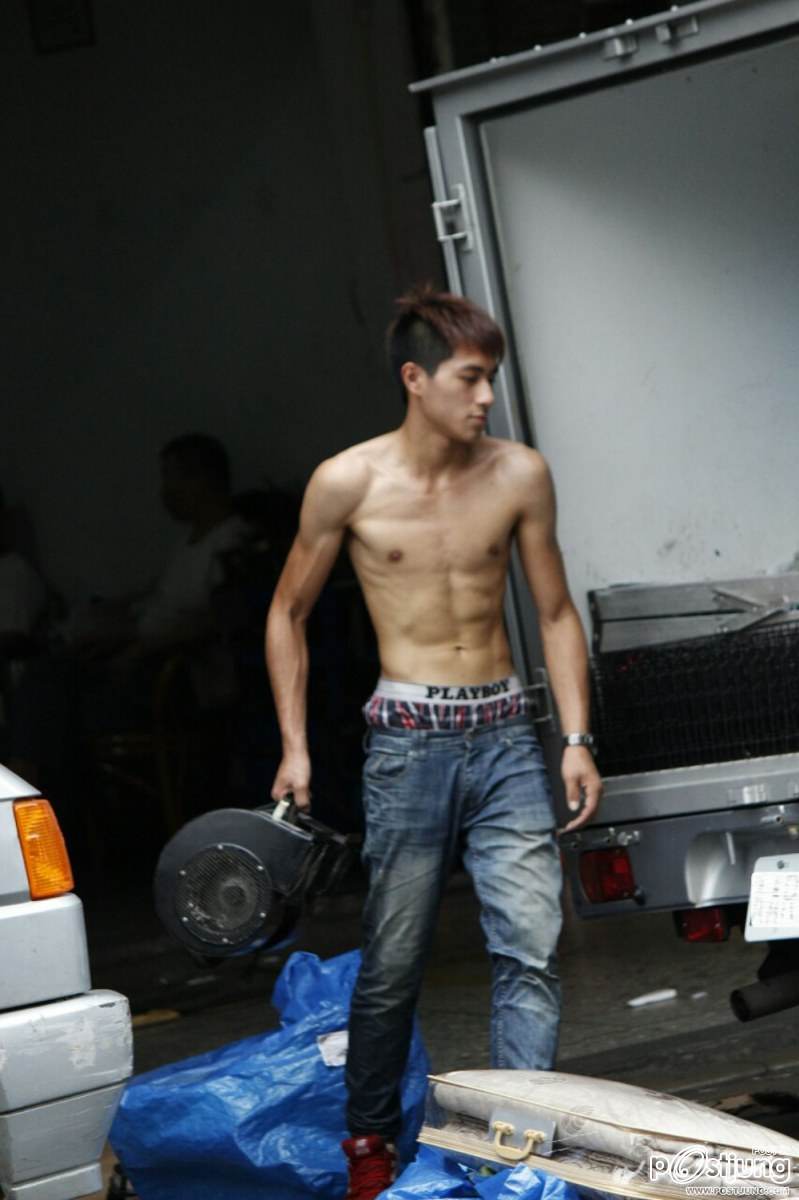 เห็นลงกันจัง...กับแรงงานคนนี้เอาภาพใหญ่ๆมาให้ชม