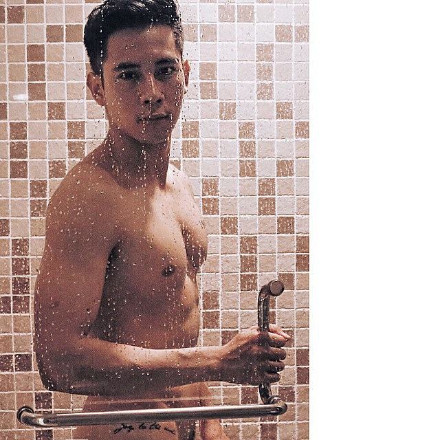 HO&bull;VINH&bull;KHOA ฟินๆ