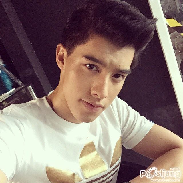 นายเติร์ก Natchanon Puvanont ดาราหนุ่มหล่อหน้าใส