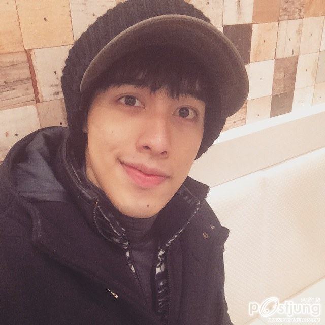 นายเติร์ก Natchanon Puvanont ดาราหนุ่มหล่อหน้าใส