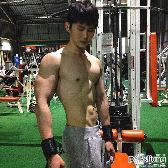 พีรวิชญ์_ฤทธิ์ธาพิทักษ์ IG @AR_C4IZG