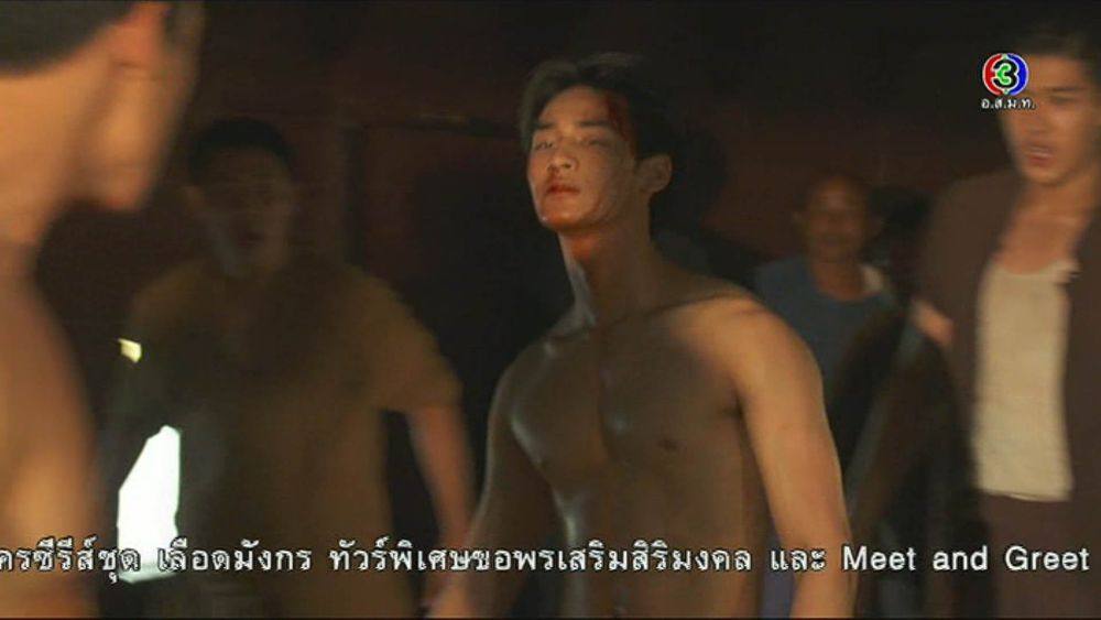 มีตอนหนุ่มๆแบบนี้ด้วยหรือตาเบิ่งแท้ มีจักตอนนะ....มักเบิ่งหนังวัยรุ่นแบบนี้ //กระทิง//