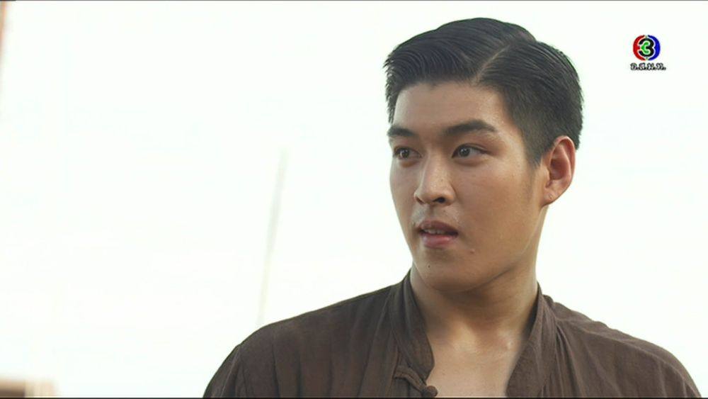 มีตอนหนุ่มๆแบบนี้ด้วยหรือตาเบิ่งแท้ มีจักตอนนะ....มักเบิ่งหนังวัยรุ่นแบบนี้ //กระทิง//