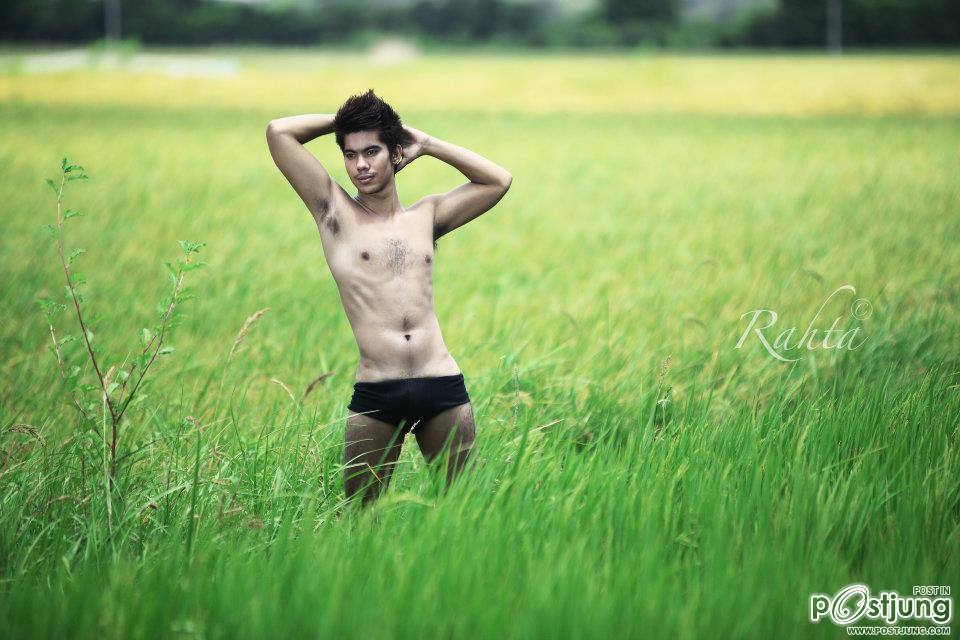 Phyowai Aung หนุ่มเมียนมาร์เข้มๆ