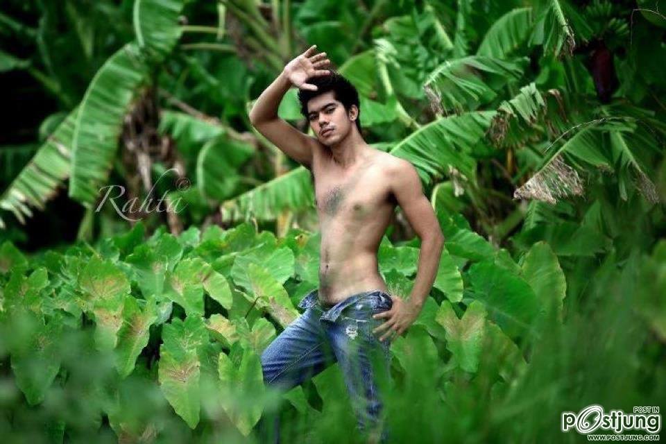 Phyowai Aung หนุ่มเมียนมาร์เข้มๆ
