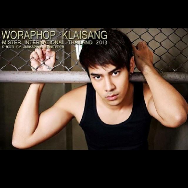 เสียวซี้ด!!! บอม Mister International Thailand 2013 โชว์ตุงลงนิตยสารชื่อดัง