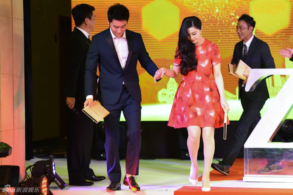 Fan Bing Bing สวยหวานในชุดของ Valentino พร้อมกับแฟนหนุ่มลี่เฉิน  @ZTRong commercial activity