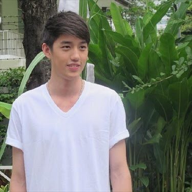 ต่อ ธนภพ