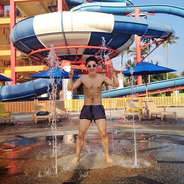โอ้ละพ่อ!!! ดีเจคลับดัง มั่นใจโชว์ตุงว่อนเน็ต ยึดสโลแกน"มีของดี...ก็ต้องโชว์"