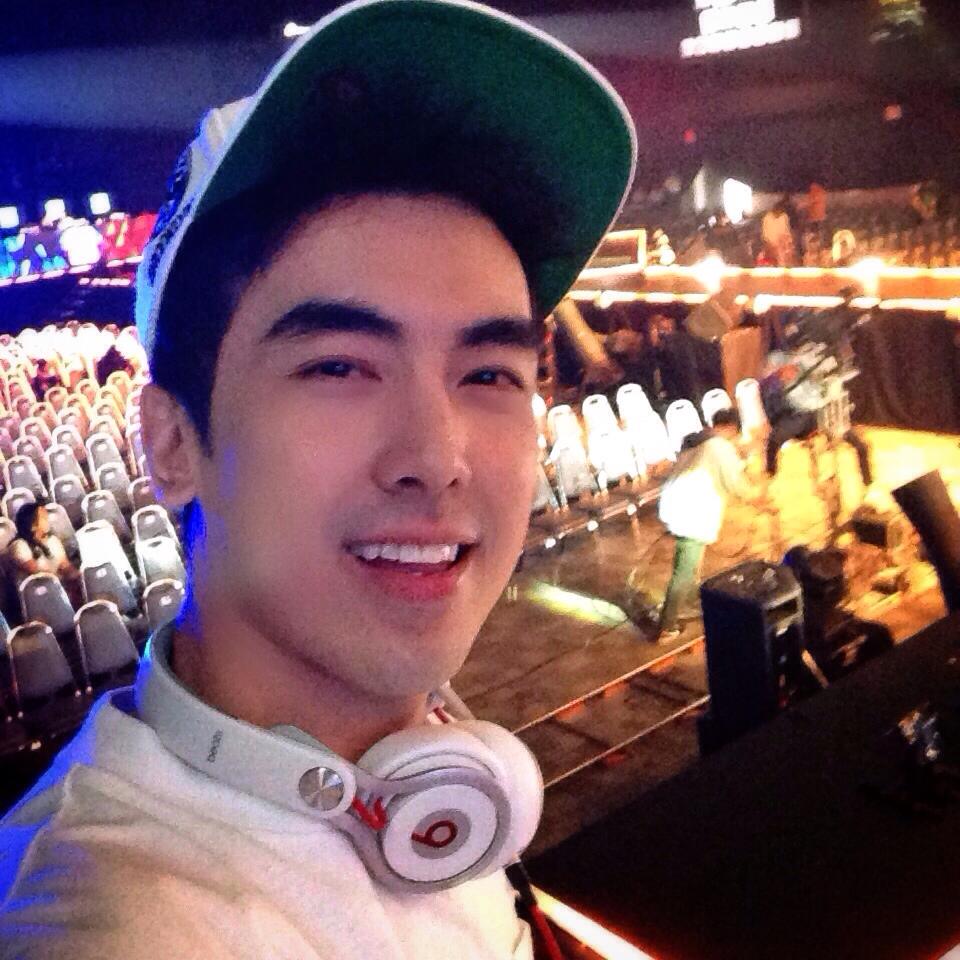 โอ้ละพ่อ!!! ดีเจคลับดัง มั่นใจโชว์ตุงว่อนเน็ต ยึดสโลแกน"มีของดี...ก็ต้องโชว์"