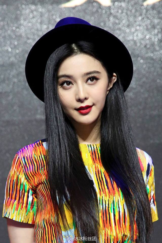 Fan Bing Bing สวย ชิค สุดๆ ในชุดสีรุ้งของ Peter Pilotto @Unicorn Nights