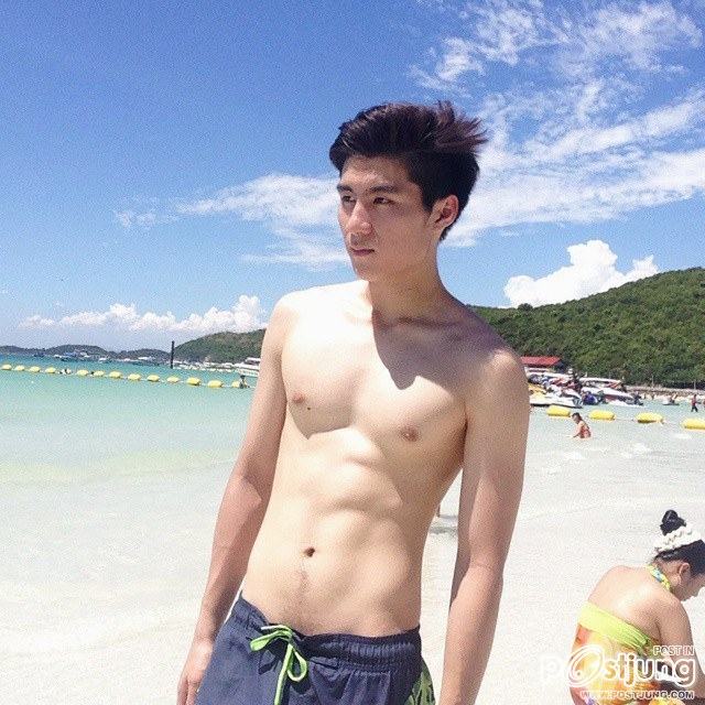 หน้าอกหน้าใจ