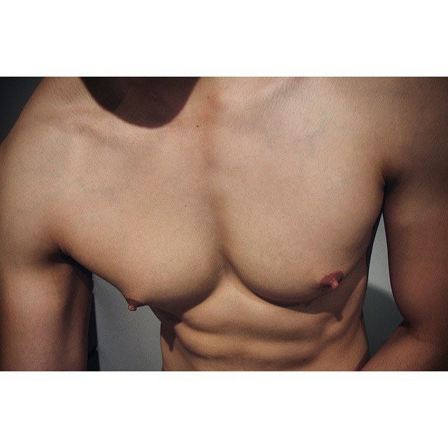 หน้าอกหน้าใจ 2