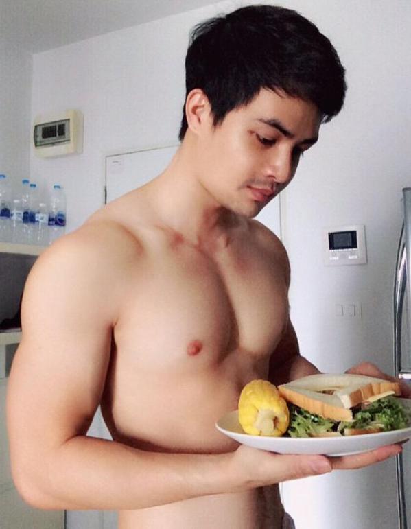 สุขกับผู้