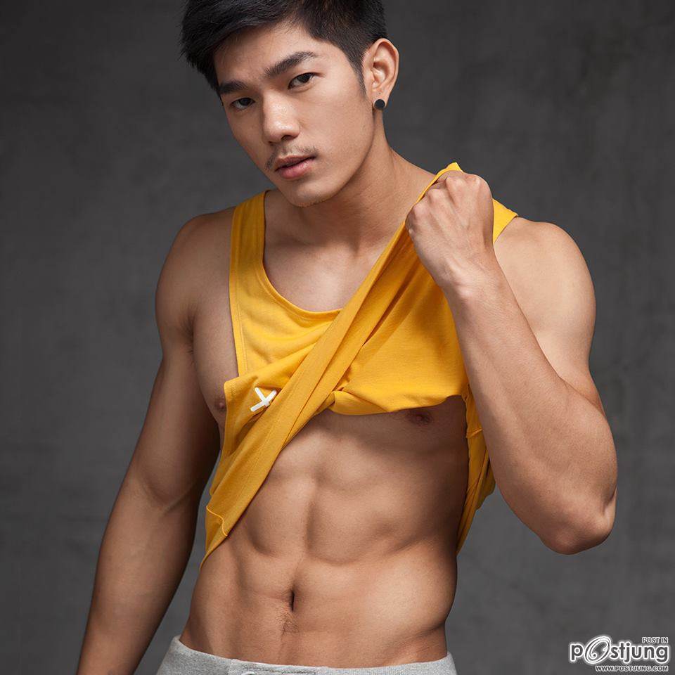 บ้า/ผชเสื้อกล้าม