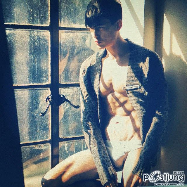 นายแบบฟินเวอร์ Eme Chang Vergara