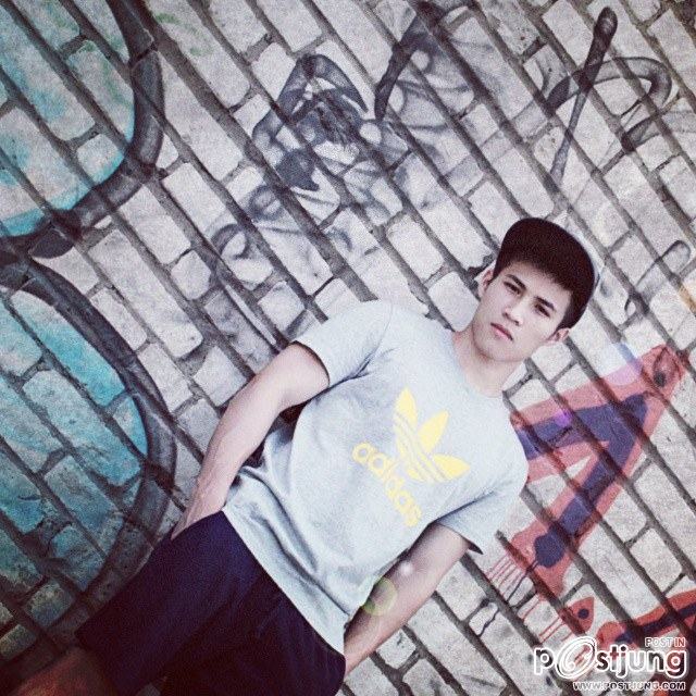 หนุ่มเวียดนามใสๆ Hoang Trung