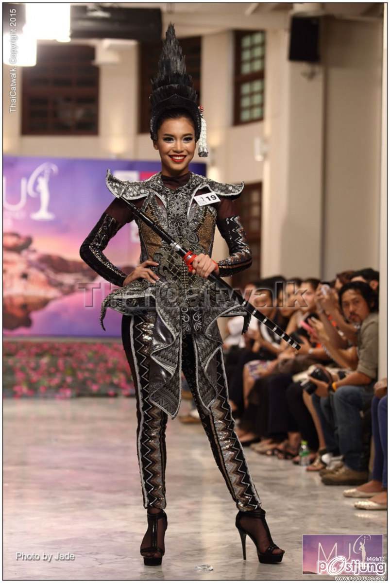 งดงาม อลังกว่าทุกปี สาวงาม  Miss Universe Thailand 2015 &ndash;รอบ Creative Thai