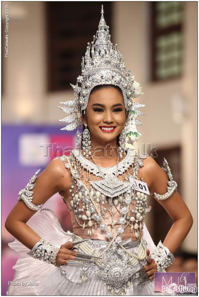 งดงาม อลังกว่าทุกปี สาวงาม  Miss Universe Thailand 2015 &ndash;รอบ Creative Thai