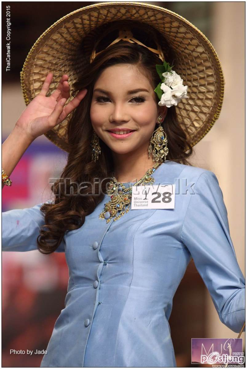 งดงาม อลังกว่าทุกปี สาวงาม  Miss Universe Thailand 2015 &ndash;รอบ Creative Thai