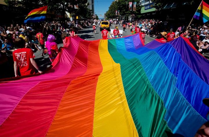 LovewinS  PridE and EqualitY