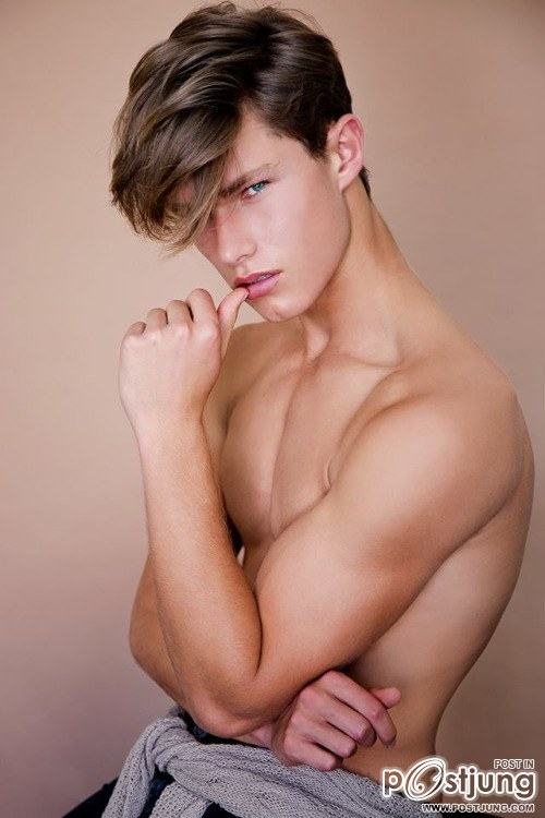 male body 065