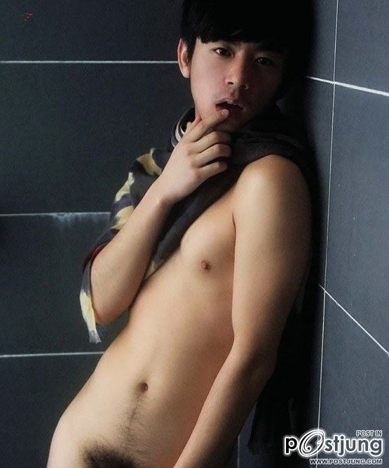 ตี๋น้อยน่าเจี๊ยะ Wang Han