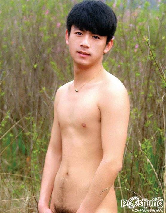 ตี๋น้อยน่าเจี๊ยะ Wang Han