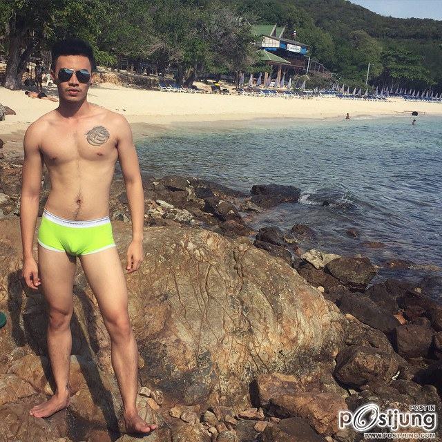 หนุ่มไทยวัยแซ่บ IG@bugbig_brand