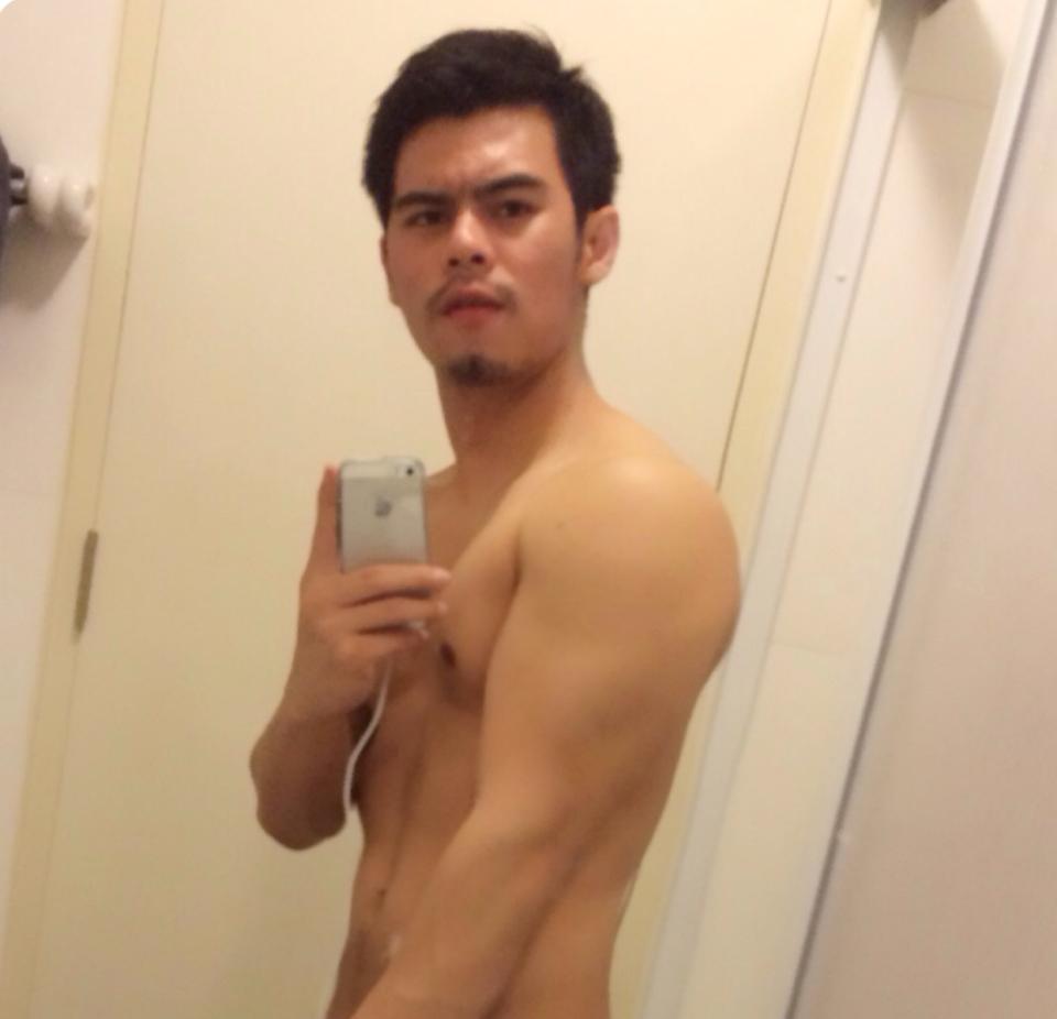 อูมามิ!! มุมเงย เสยเป้า โชว์วอนเน็ต อวดของดี คืนความสุขให้ประชาชน