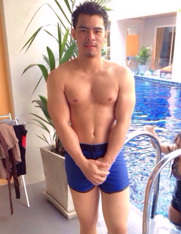 อูมามิ!! มุมเงย เสยเป้า โชว์วอนเน็ต อวดของดี คืนความสุขให้ประชาชน