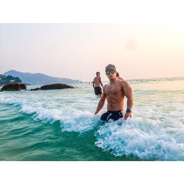 Muscle men From IG 176