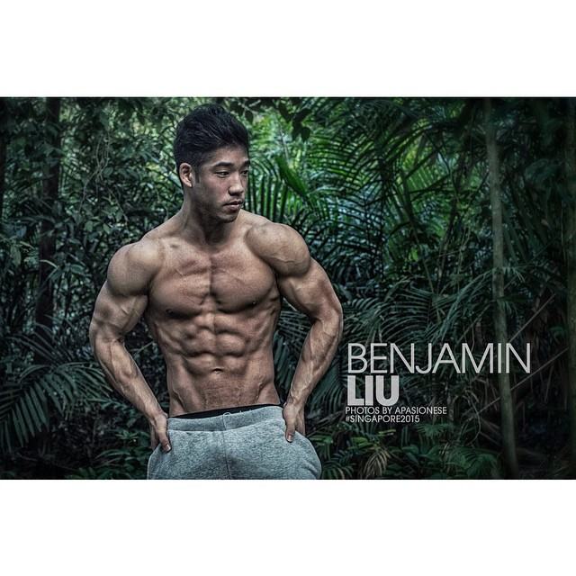 Muscle men From IG 176