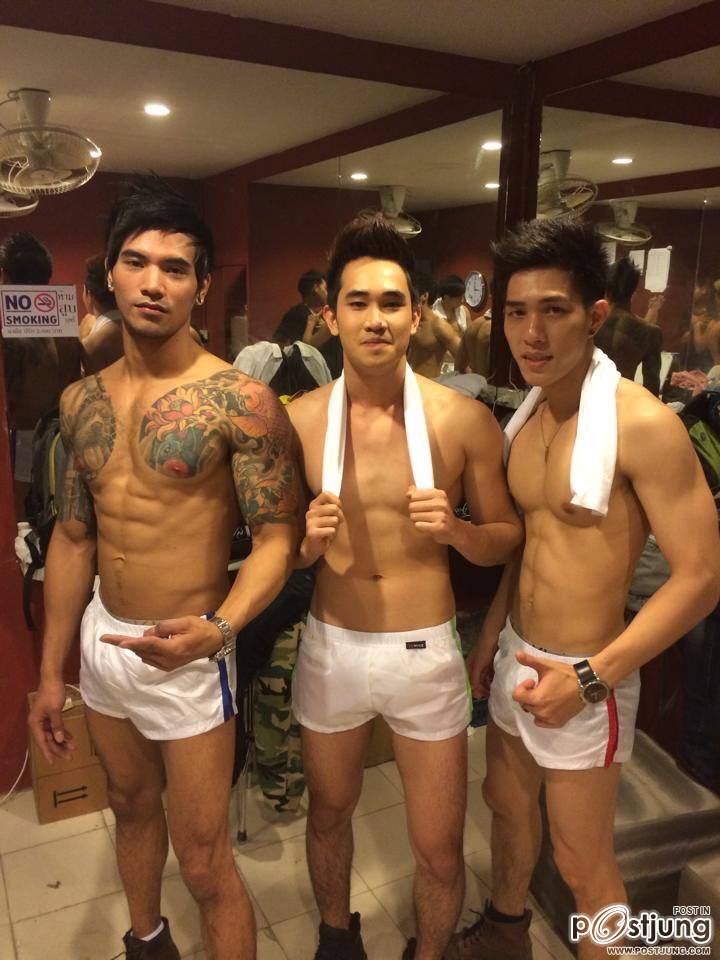 หนุ่มๆไทย กับสีขาวๆ ฟินเวอร์