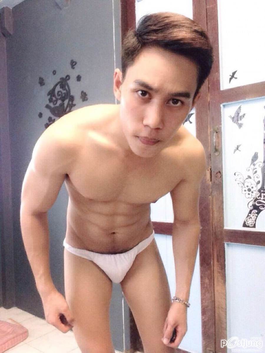 หนุ่มๆไทย กับสีขาวๆ ฟินเวอร์