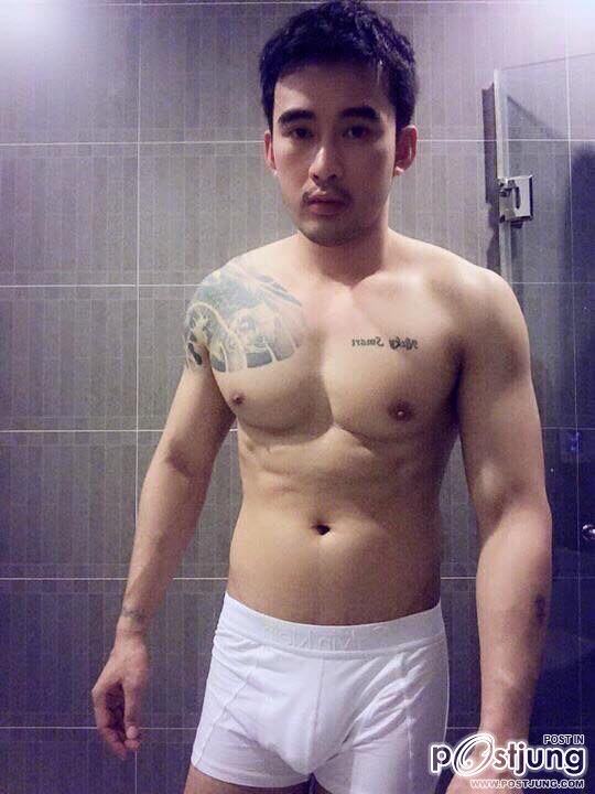 หนุ่มๆไทย กับสีขาวๆ ฟินเวอร์