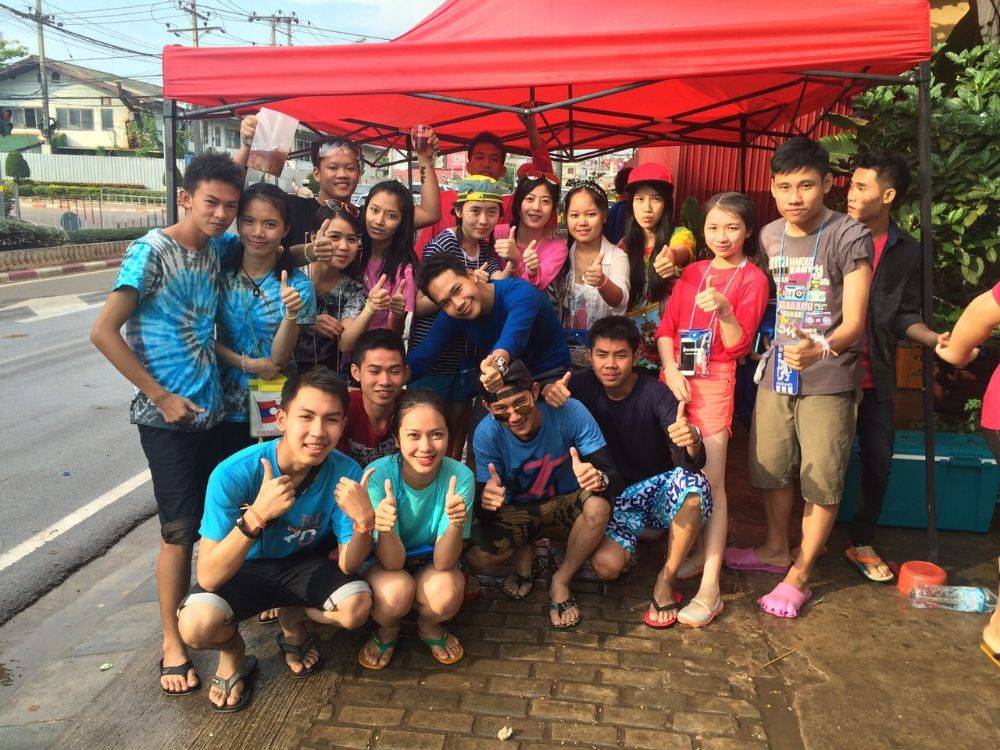 นักเรียน ม.7 ร.ร พอนสะหวัน ลาว