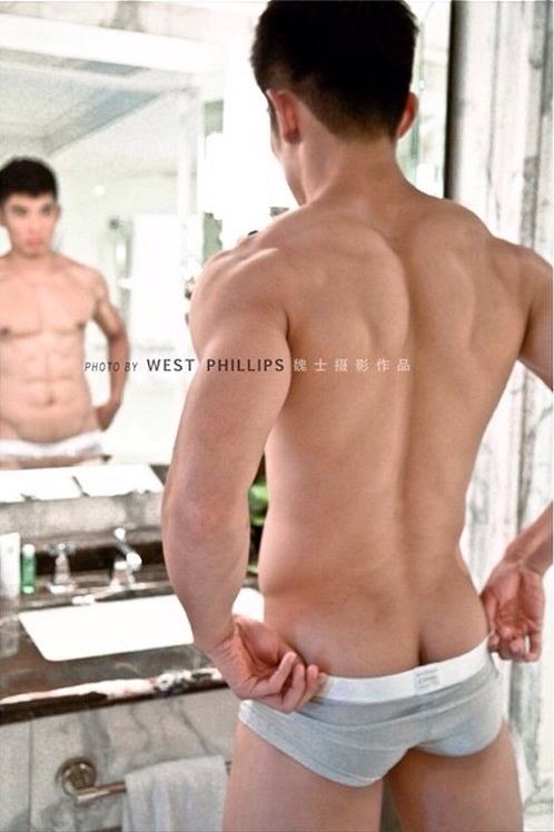 Athena men 21