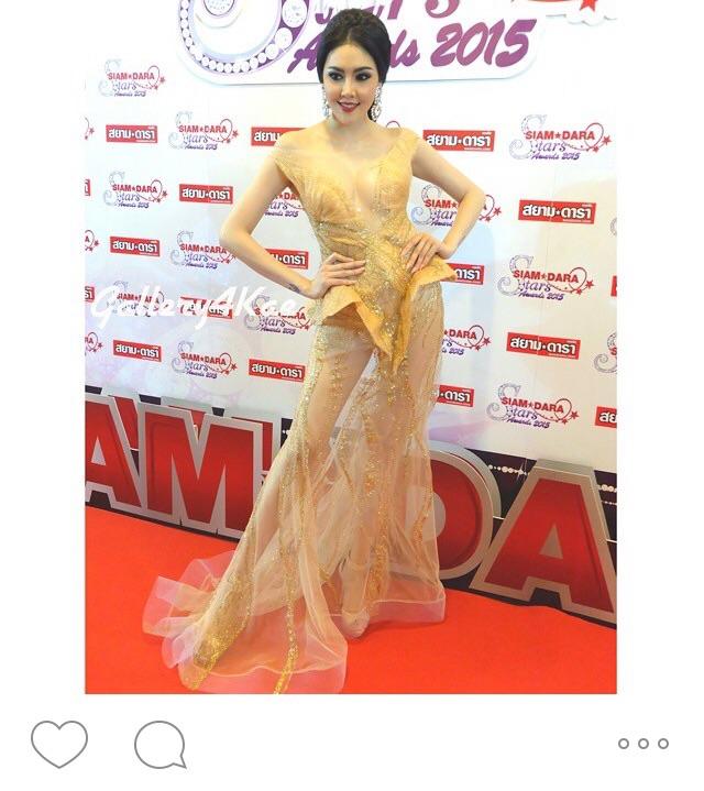 นางฟ้าขายาว  เก๋ เลเดอเรอร์ ในงานสยามดารา 2015