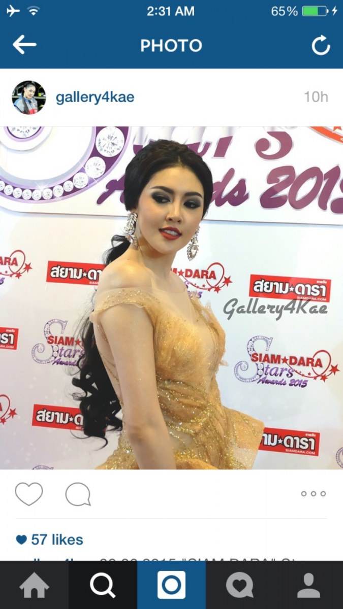 นางฟ้าขายาว  เก๋ เลเดอเรอร์ ในงานสยามดารา 2015