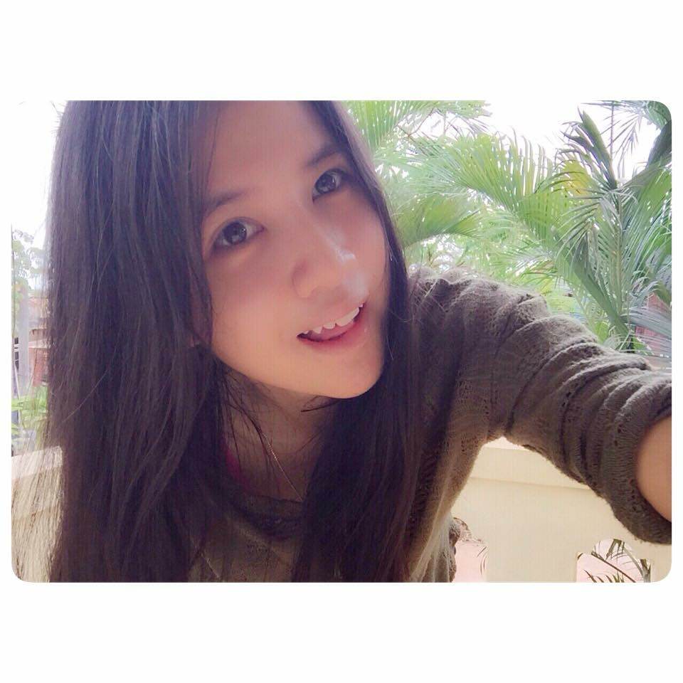 หนุ่ม สาว นักเรียน ม.7 ร.ร พอนสะหวัน ลาว