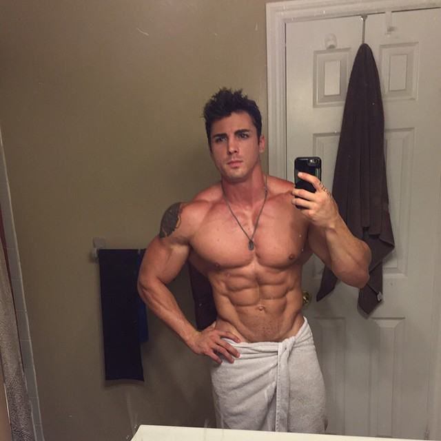 Muscle men From IG 193