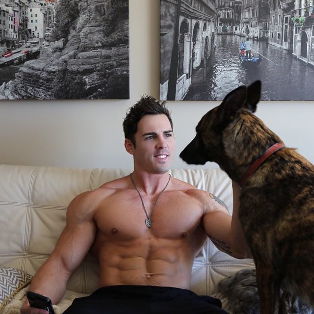 Muscle men From IG 193