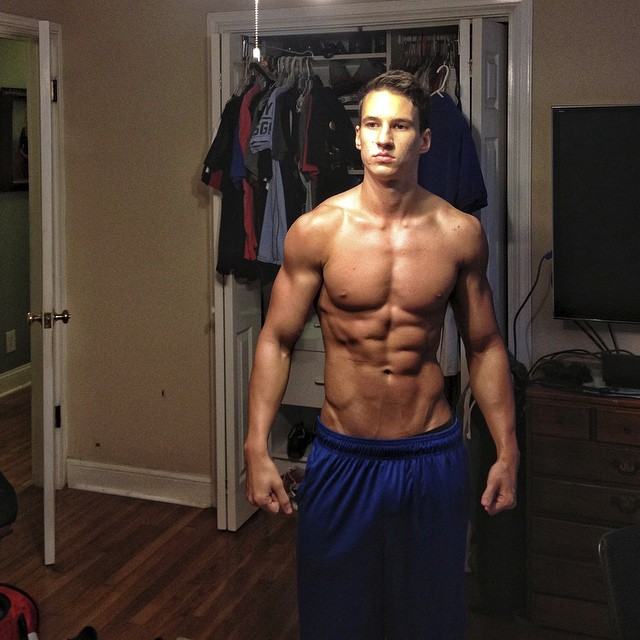 Muscle men From IG 194