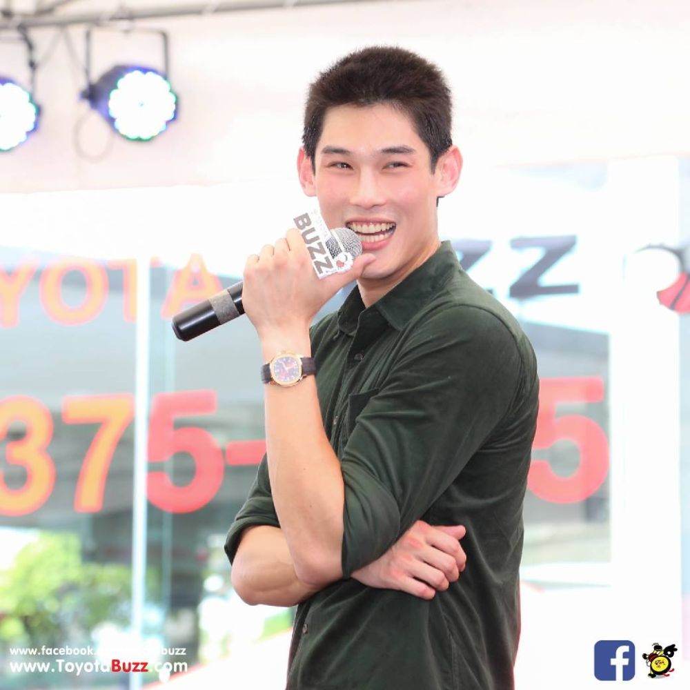 กันต์กันตถาวรที่โตโยต้าบัสส์ สาขาเสรีไทย