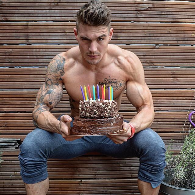Muscle men From IG 201
