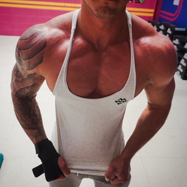 Muscle men From IG 203